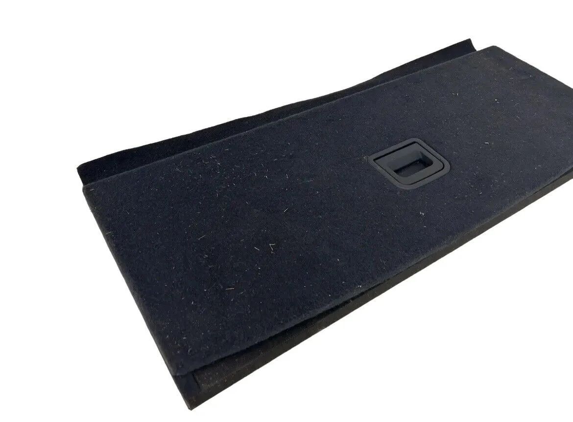 Audi A4 Kofferraumwanne hinten 4B9887183