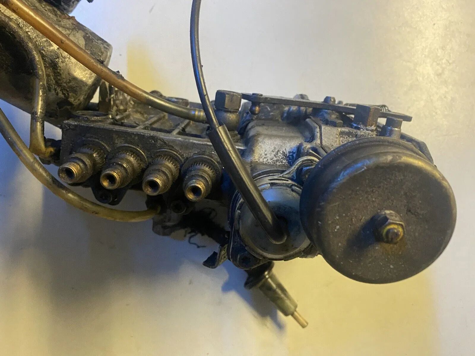 Mercedes Benz om616 Kraftstoffpumpe Bosch 0400074896 6160708301