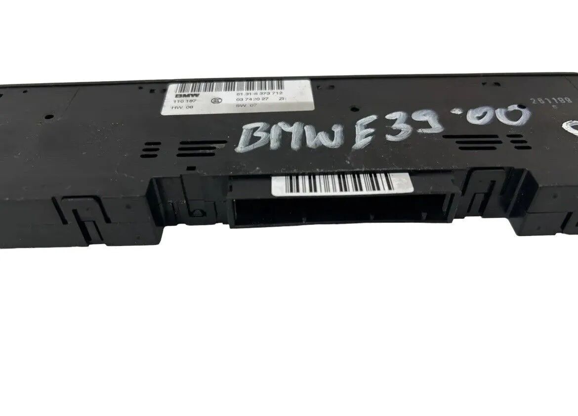 BMW 5 Touring (E39) 523I Schalter Sitzheizung 8373712 03742027