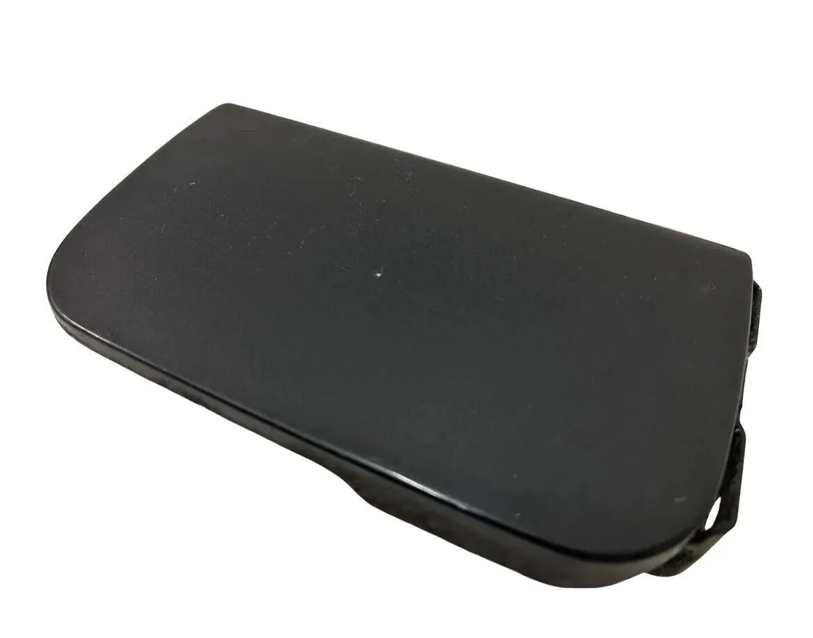 Mercedes-Benz W201 E190 Tankklappe Tankdeckel 2015842839 M