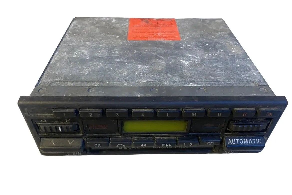 Mercedes-Benz Becker Europa 730 Radio Nr. 21/560 S for SL 380 SL560 kein Code