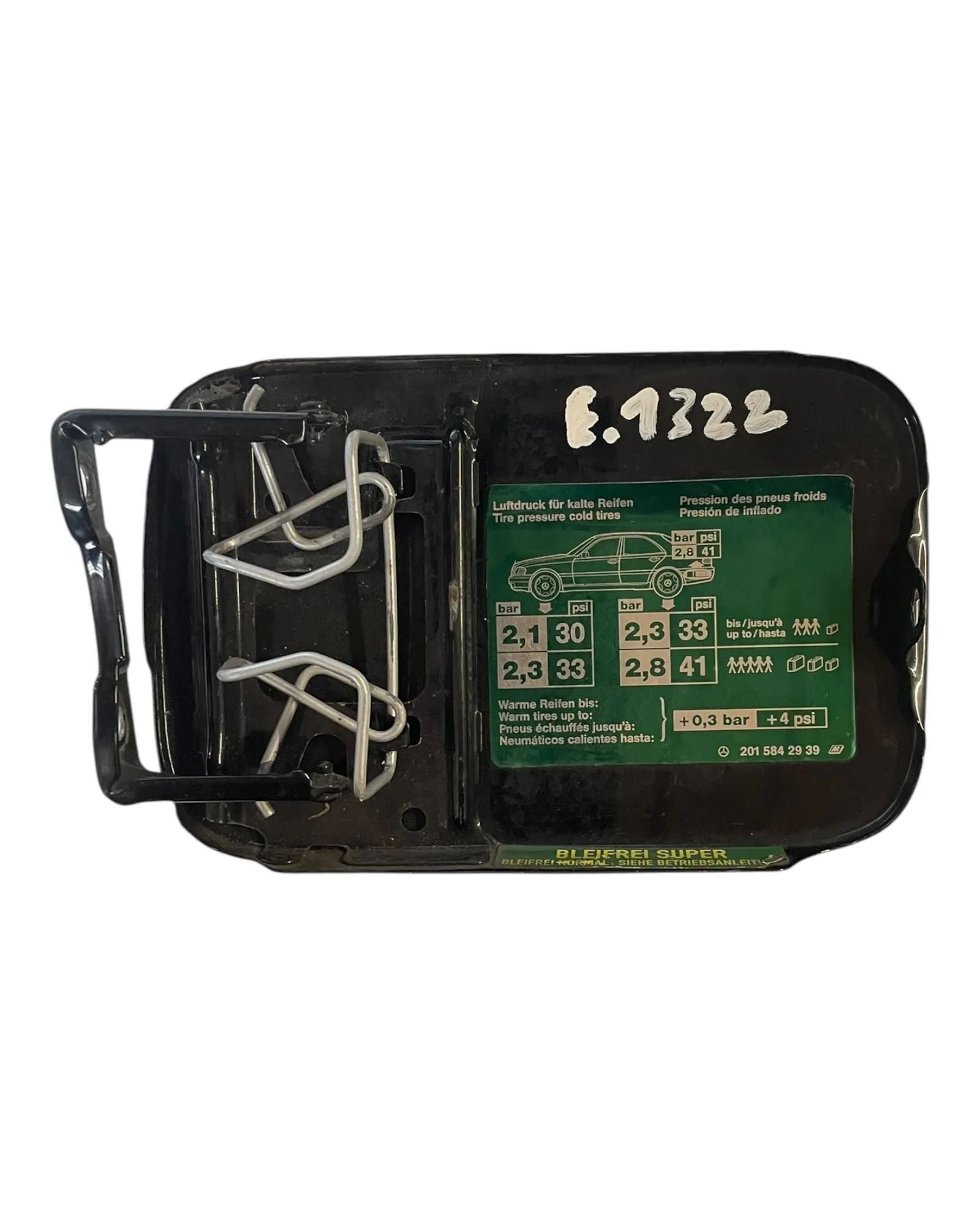 Mercedes-Benz W208 Tankklappe Tankdeckel 2015842939