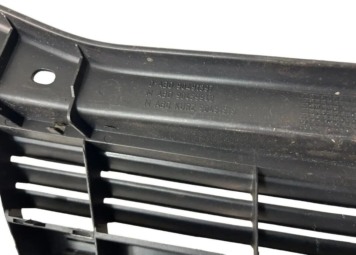 Opel Astra G Kühlergrill Frontgrill 90491397 90459940
