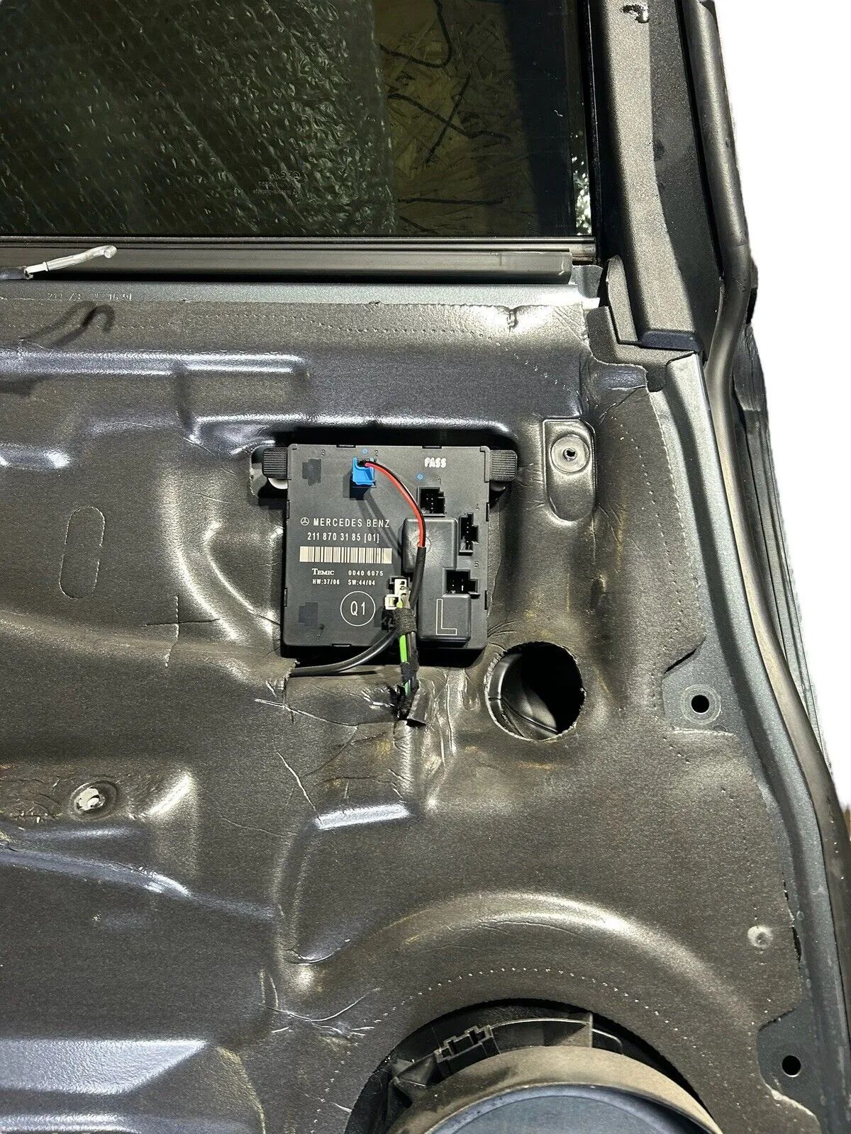 Mercedes-Benz E-Klasse W211 Avantgarde Tür hinten links 7368 Flintgrau Metallic