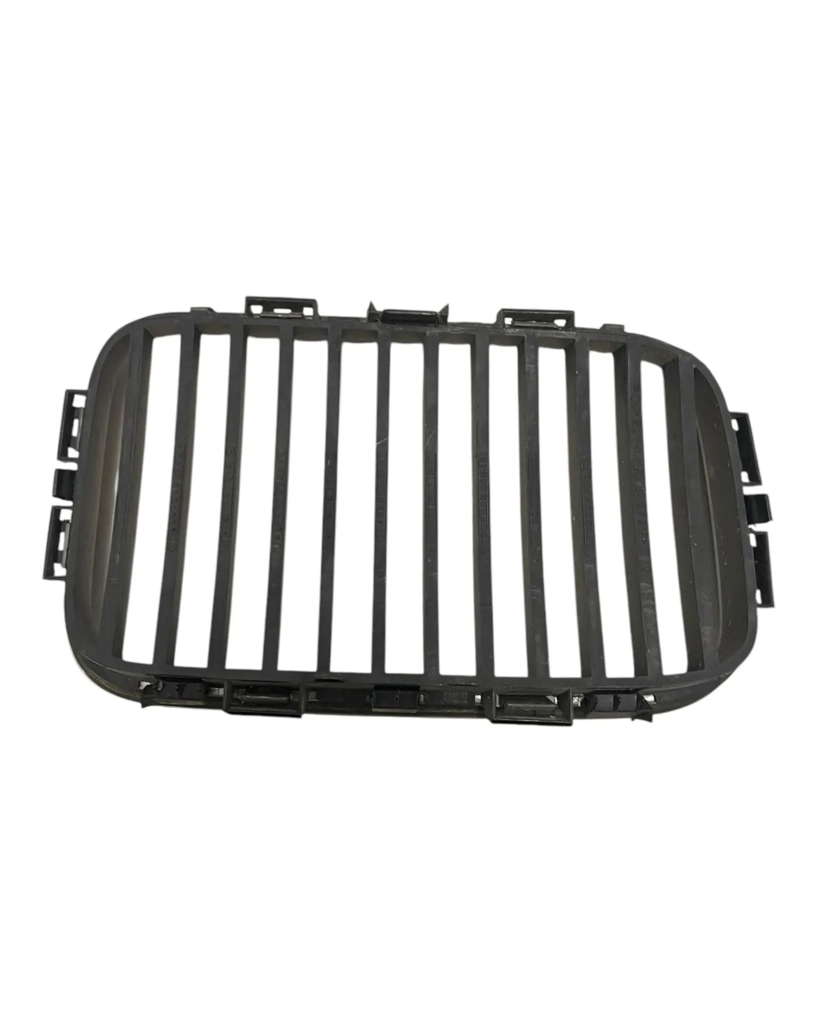 BMW 3er E36 Kühlergrill Frontgrill Grill vorne links 8122237