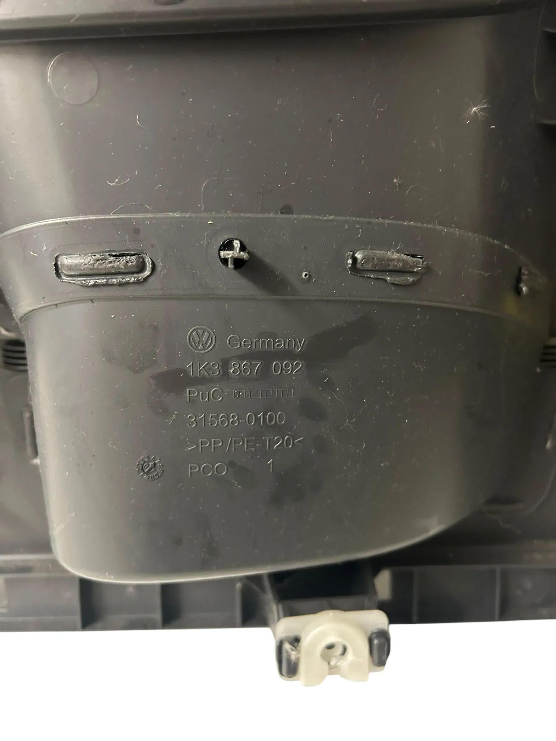 VW Golf V (1K1) 1.4 Verkleidung Innenraum hinten rechts 1K3867092