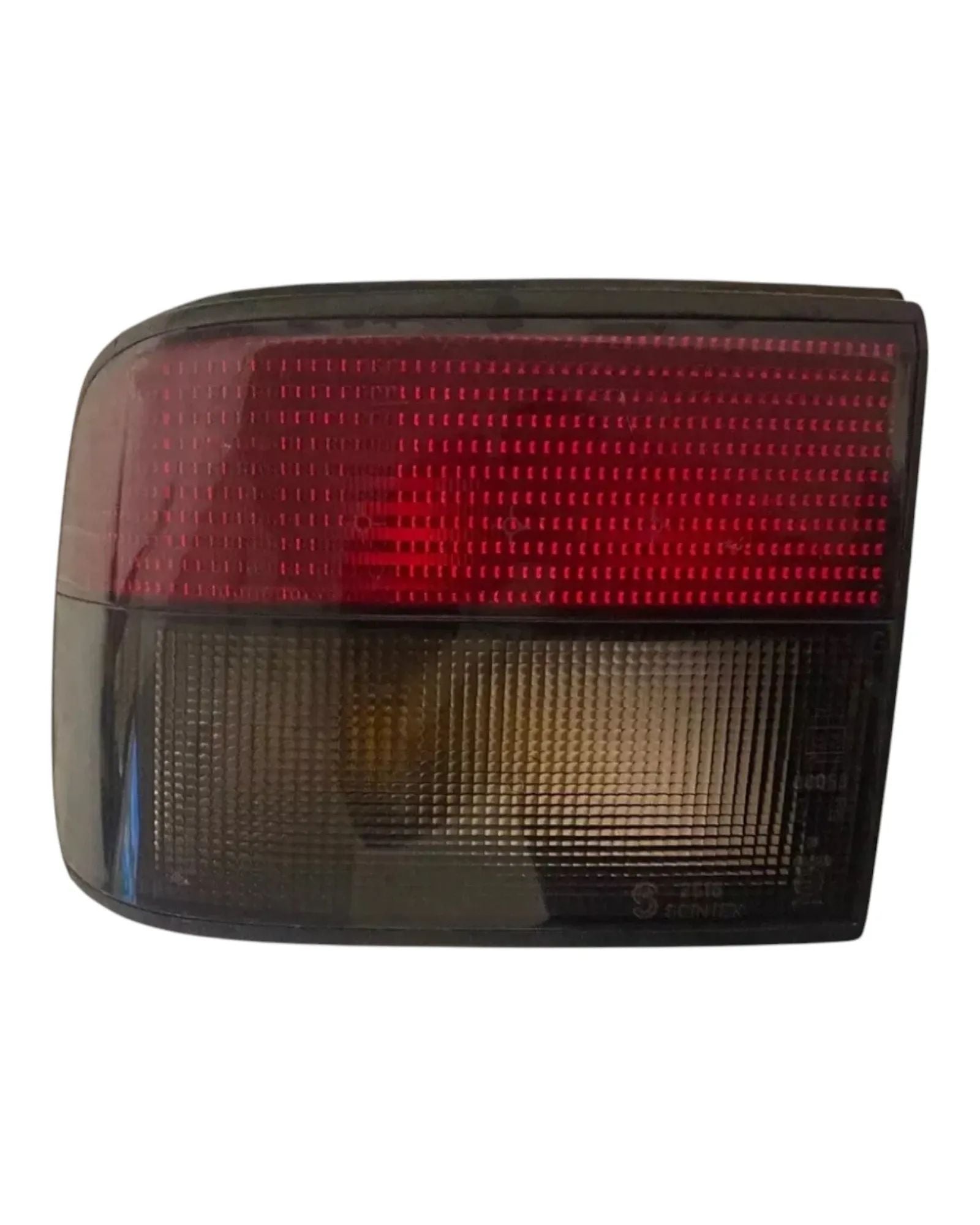 Renault R21 Typ 48 Rücklicht Rückleuchte Heckleuchte links 7700792974