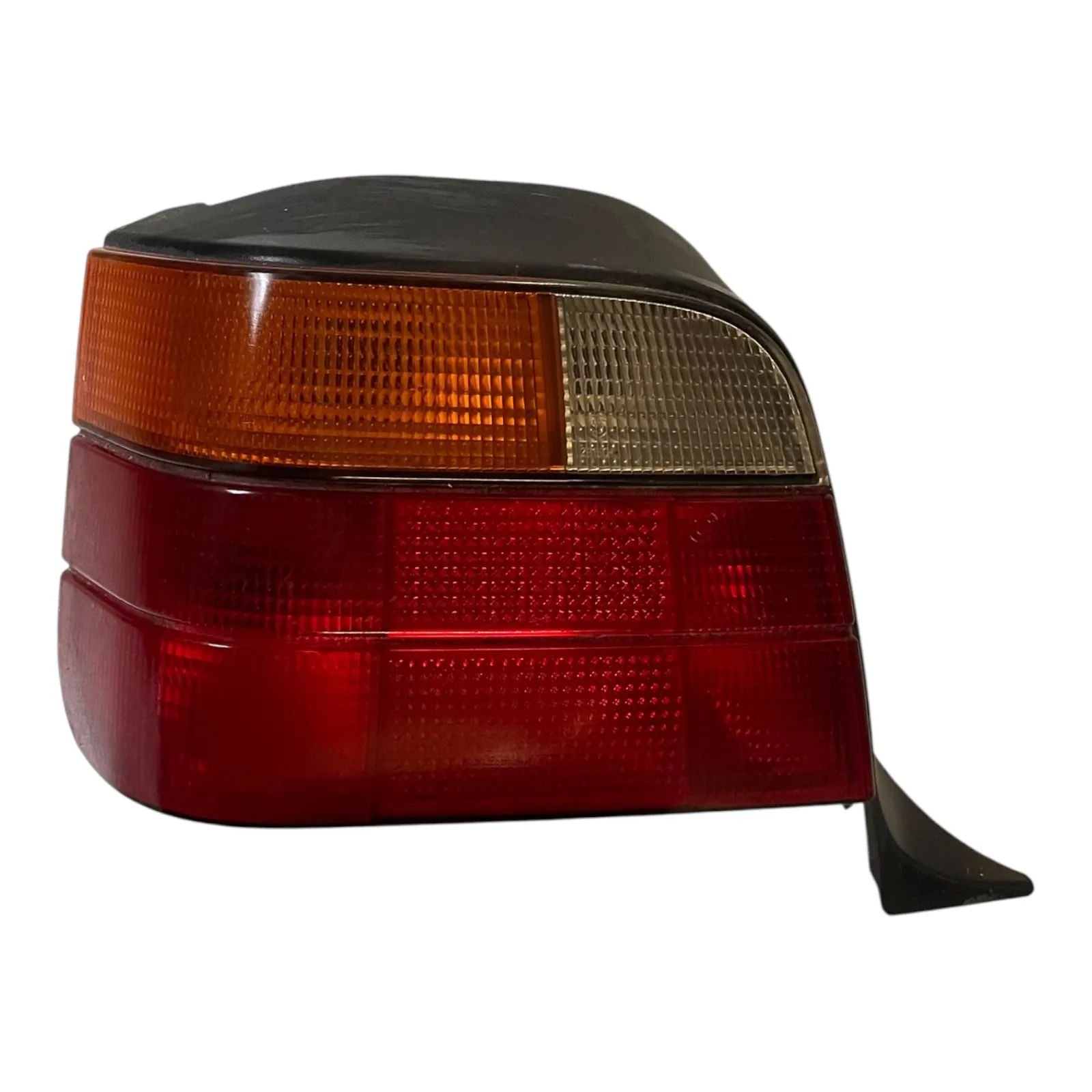 BMW 3er E36 Heckleuchte Rückleuchte Rücklicht links 8361077