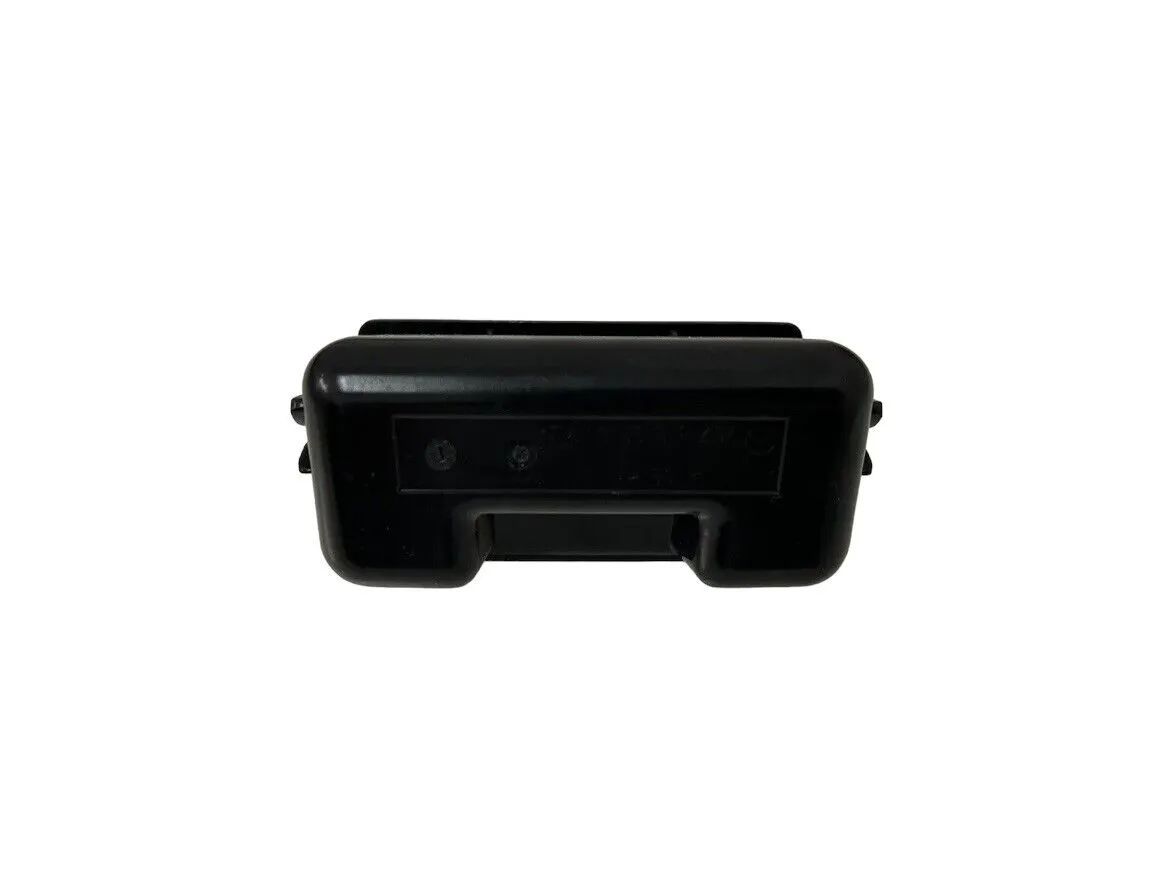 Mercedes-Benz W202 C-Klasse C180 Aschenbecher Ascher hinten 2028130004