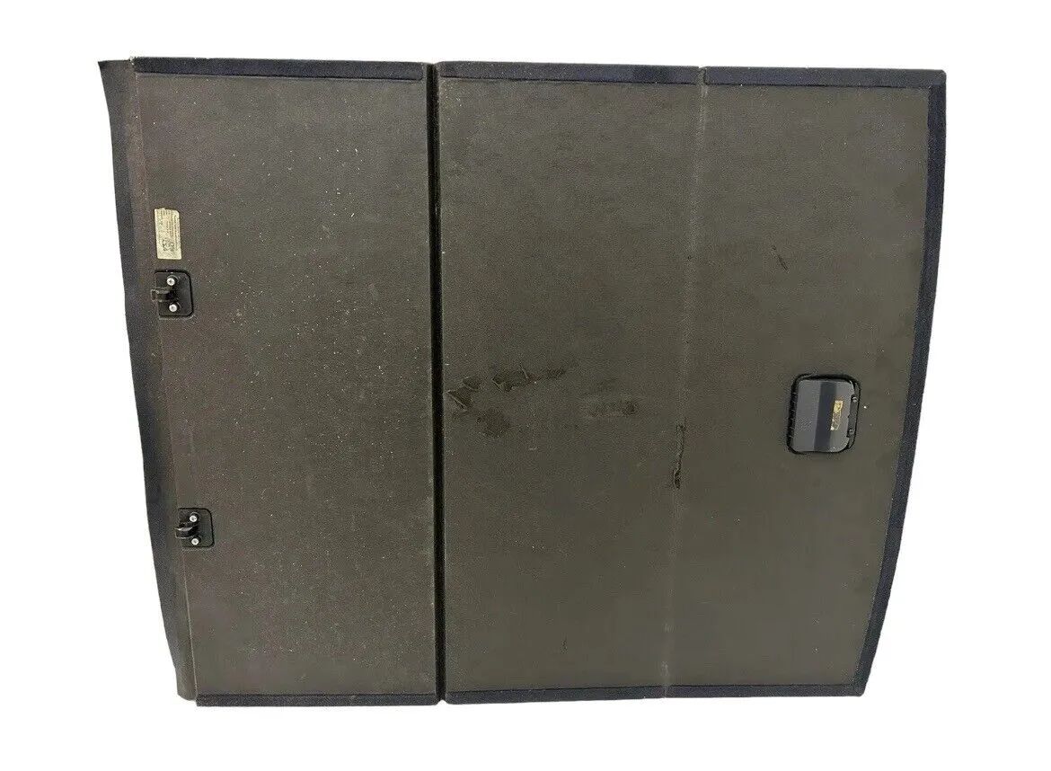 Audi A4 Kofferraumwanne hinten 4B9887183