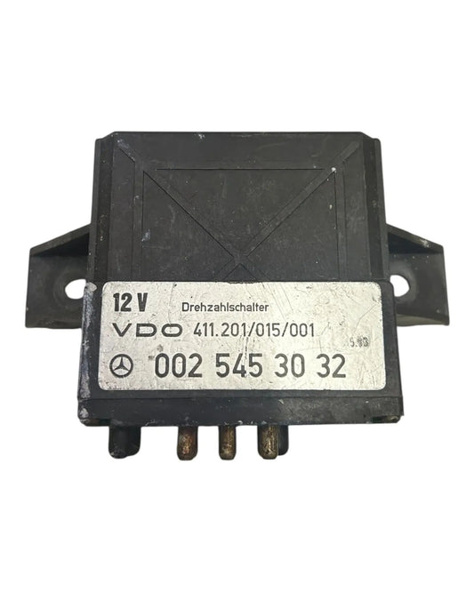 Mercedes-Benz W124 W201 W123 Relais Steuergerät 0025453032