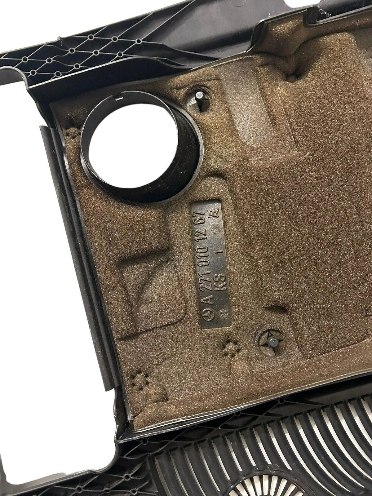 Mercedes-Benz W204 W172 W212 Motorabdeckung A2710101267