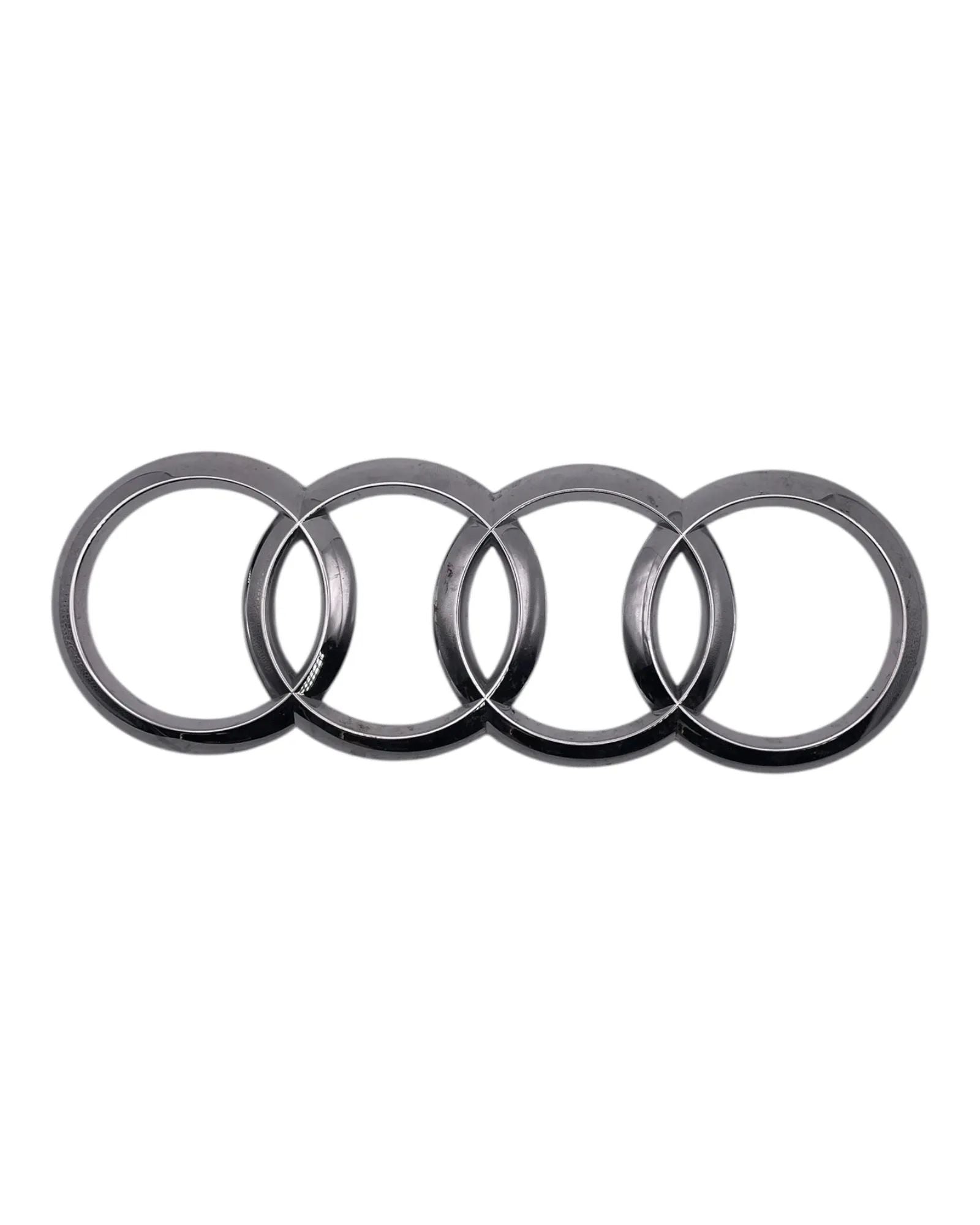 Audi A3 Sportback Ringe Logo Emblem hinten 8Y4853742