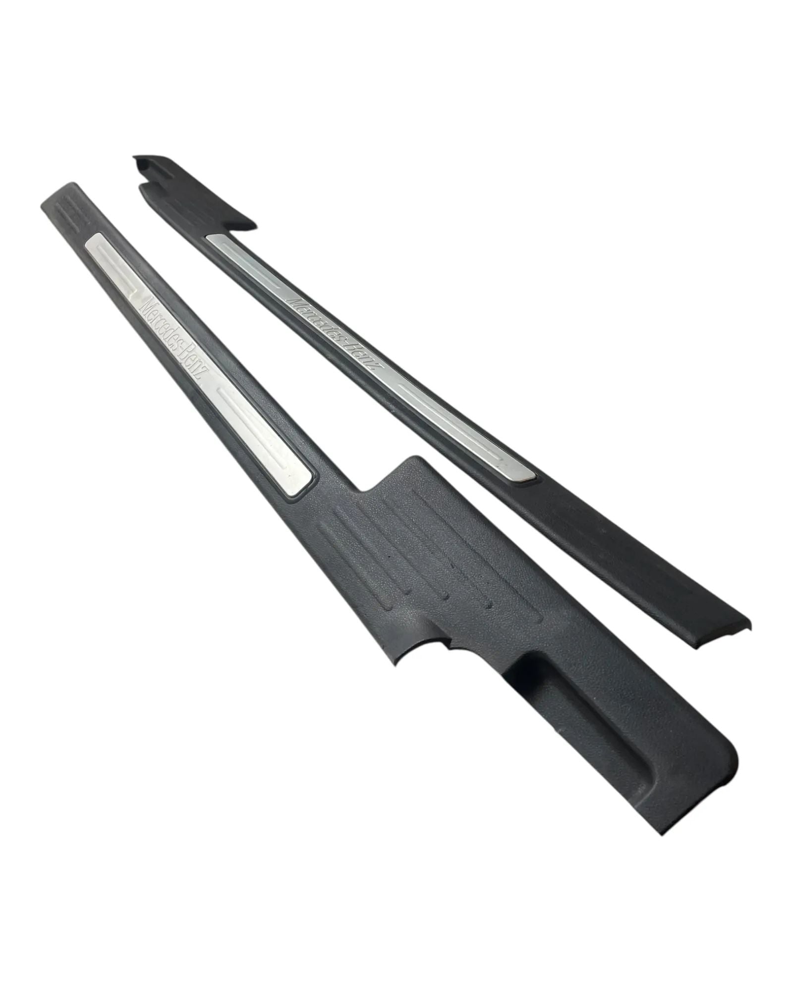 Mercedes-Benz A-Klasse Eintiegsleisten Zierleisten Vorne A169680