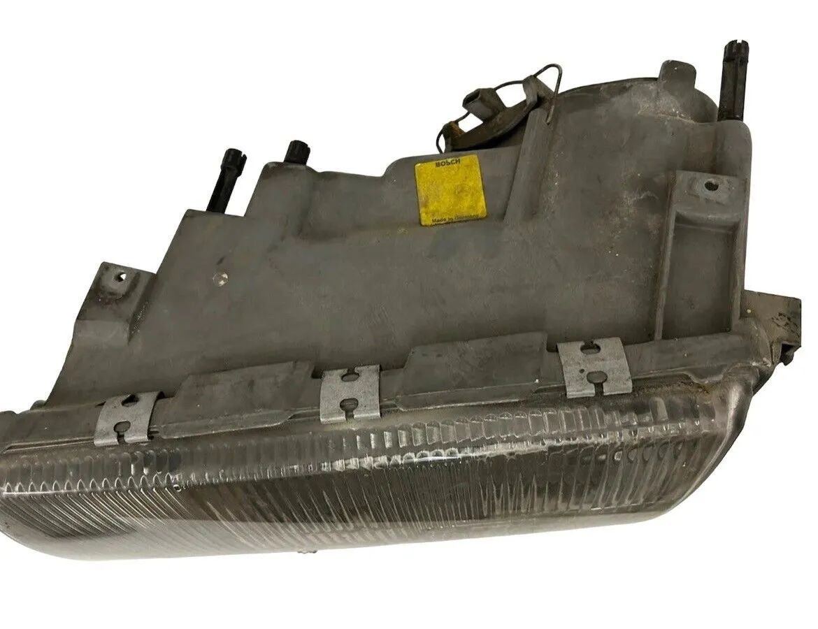 Mercedes-Benz W126 Frontscheinwerfer Scheinwerfer vorne links 1305235091