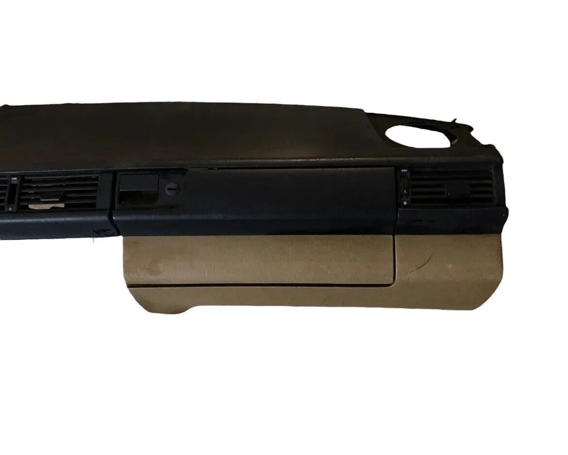 Mercedes-Benz W124 E250 1995 Frontblende Armaturenbrett 1248300319 1246890016