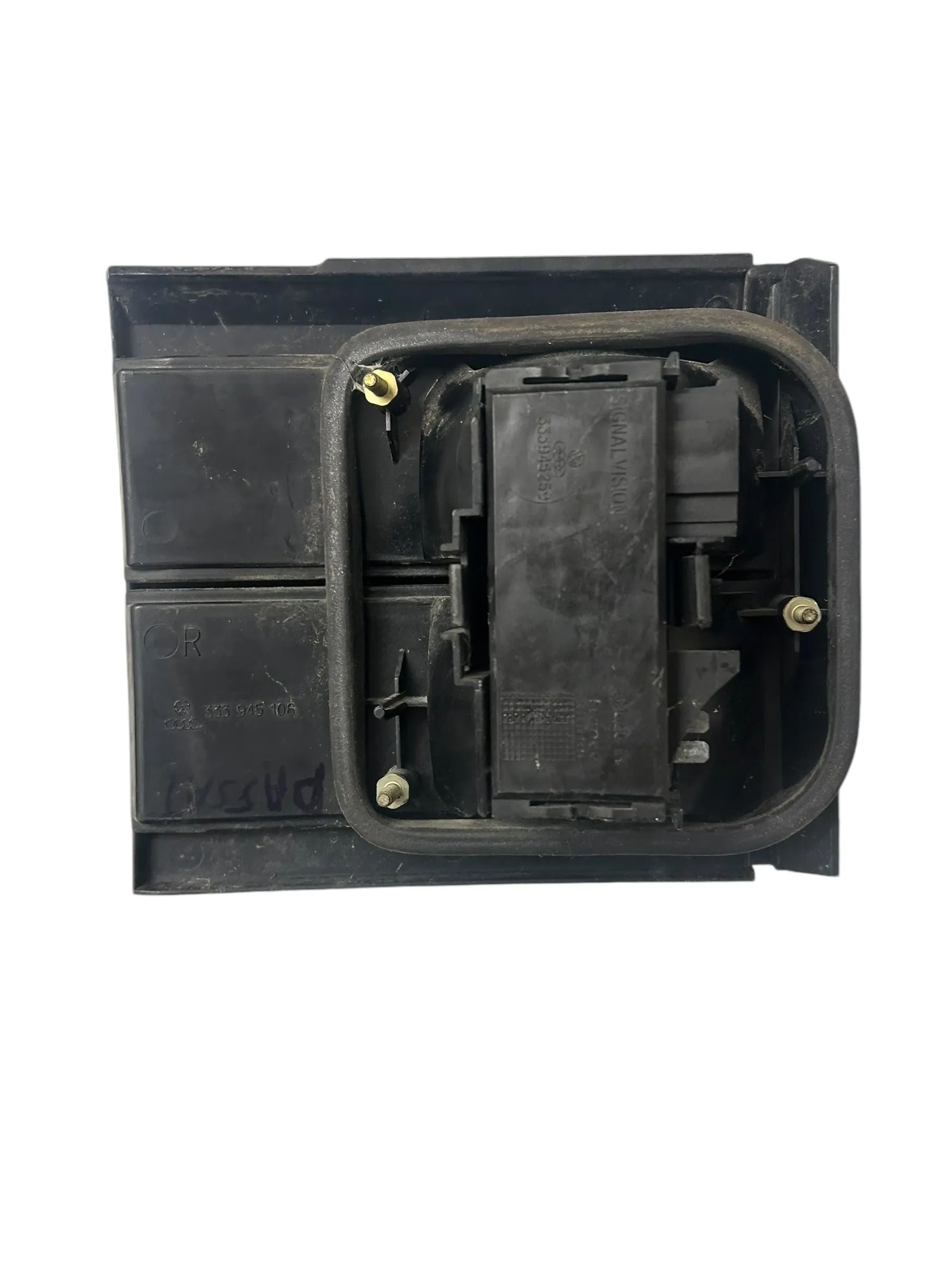 VW Passat Variant Rücklicht Rückleuchte Heckleuchte innen rechts 333945108