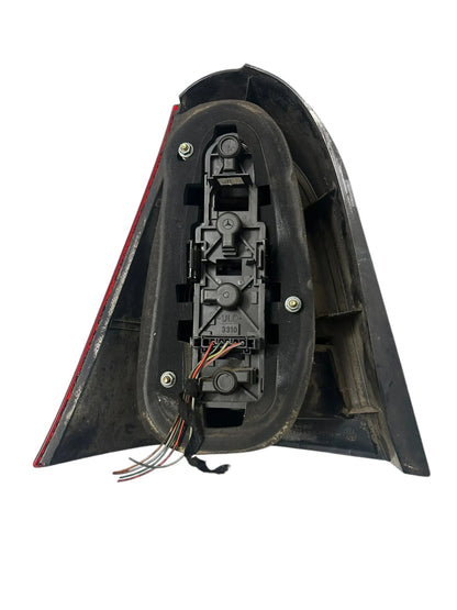 Mercedes-Benz Rücklicht Heckleuchte Rückleuchte Rechts 1688200664R