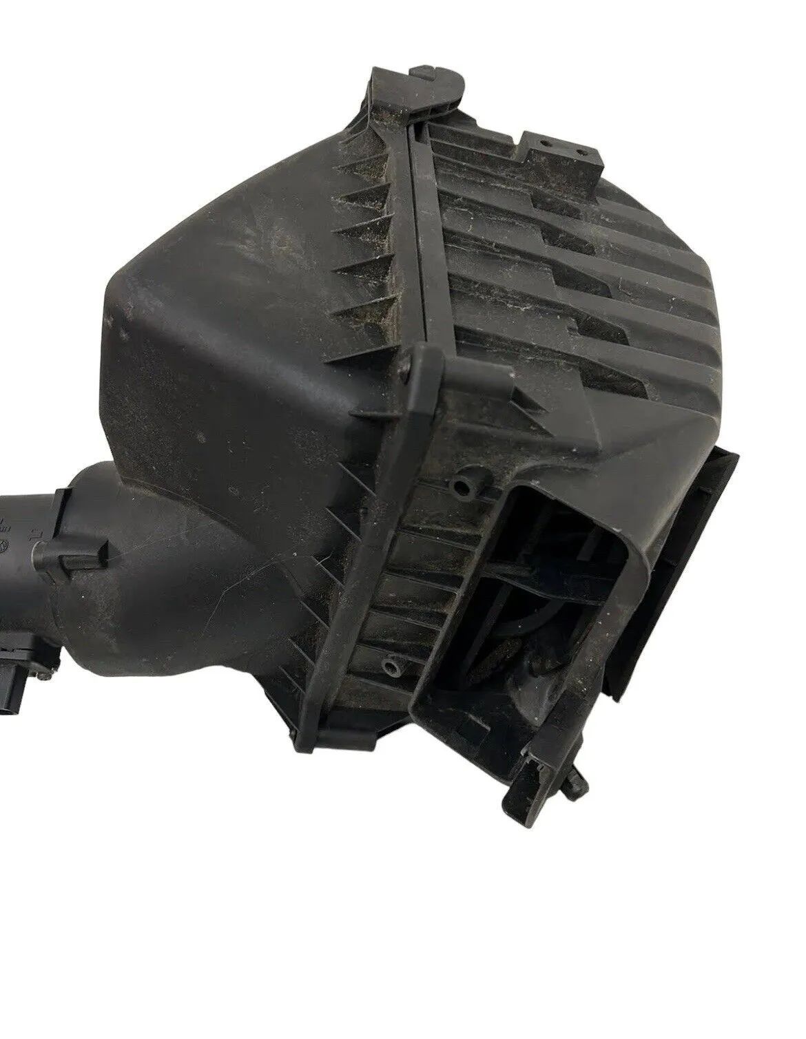 Audi A4 Avant Luftfiltergehäuse Luftfilterkasten 059133835G