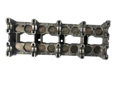 Mercedes-Benz W211 E220 CDI Nockenwellen Gehäuse Nockenwellengehäuse R6110160504