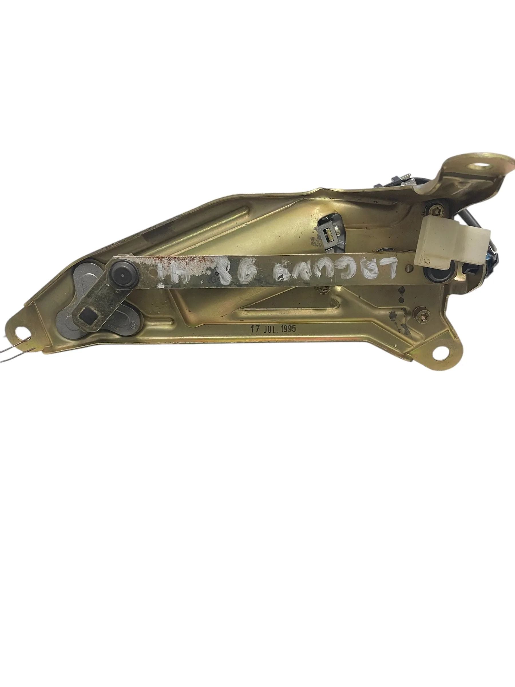 Renault Laguna 1 Wichermotor Heckwischermotor hinten 0390206422