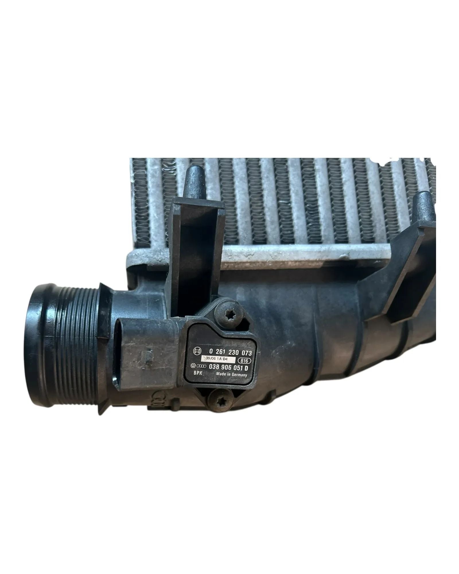 Audi A6 Avant (4F5, C6) 2.0 TDI Ladeluftkühler Kühler 4F0145805S