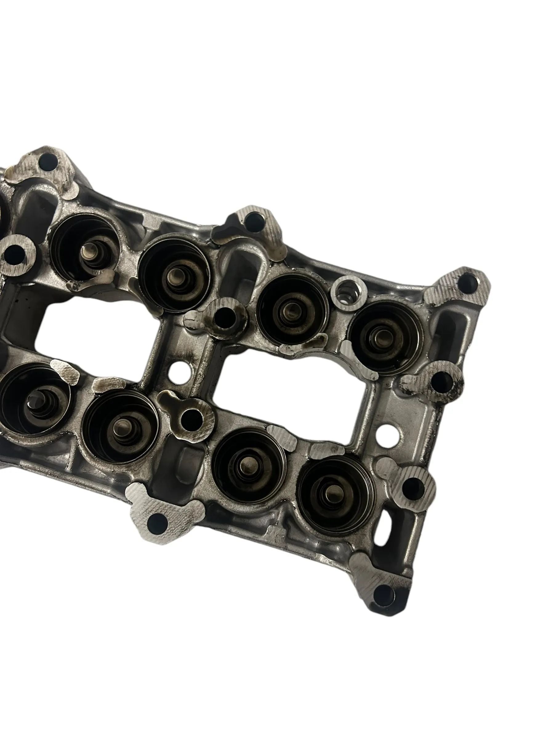 Mercedes-Benz W211 E220 CDI Nockenwellen Gehäuse Nockenwellengehäuse R6110160504