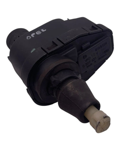 Opel Kadett Stellmotor LWR Scheinwerfer 0307851309