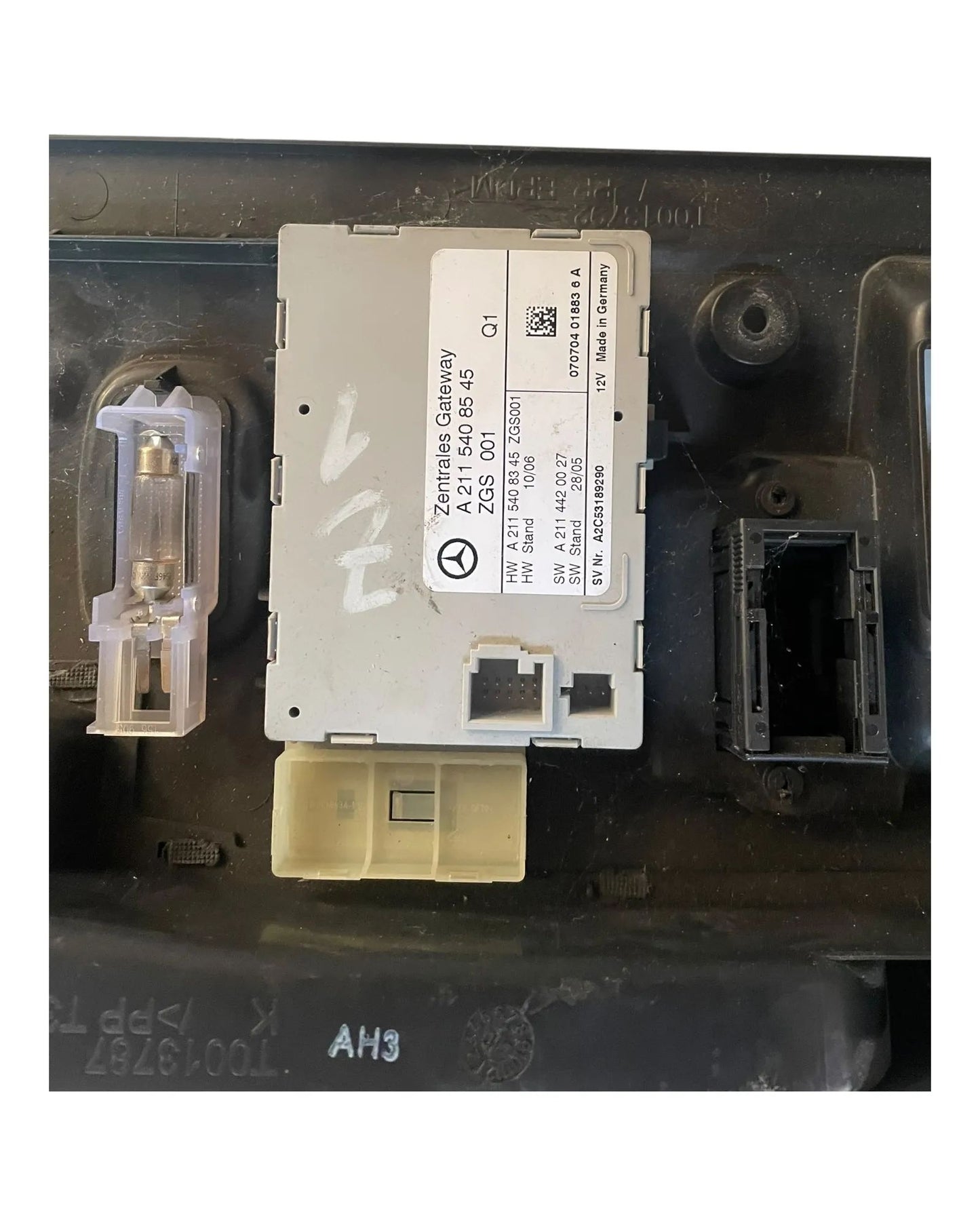 Mercedes-Benz W211 Komfortsteuergerät Verkleidung A2115408545, A2116800918