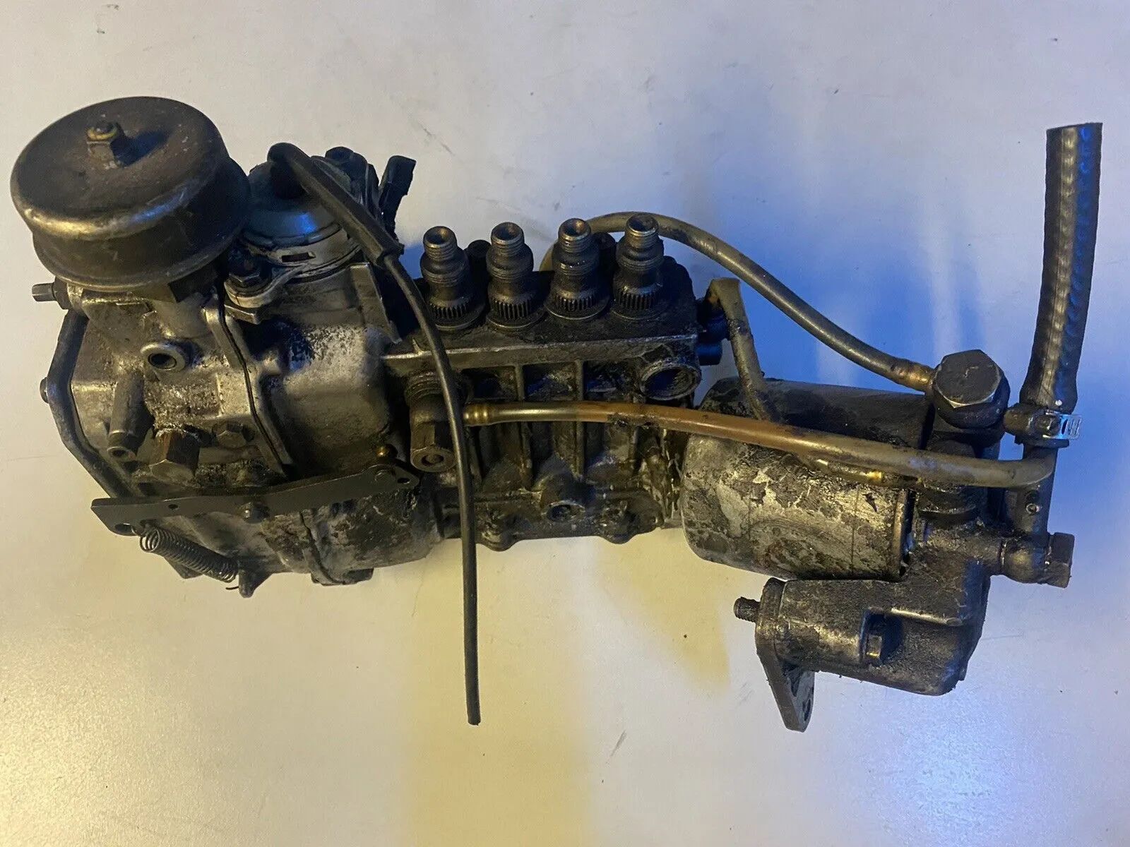 Mercedes Benz om616 Kraftstoffpumpe Bosch 0400074896 6160708301