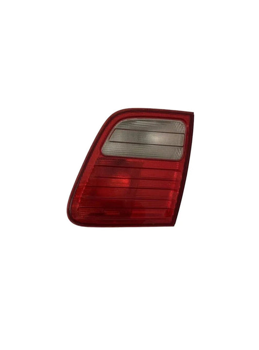 Mercedes-Benz W210 Innenleuchte Rückleuchte Rücklicht 2108202464