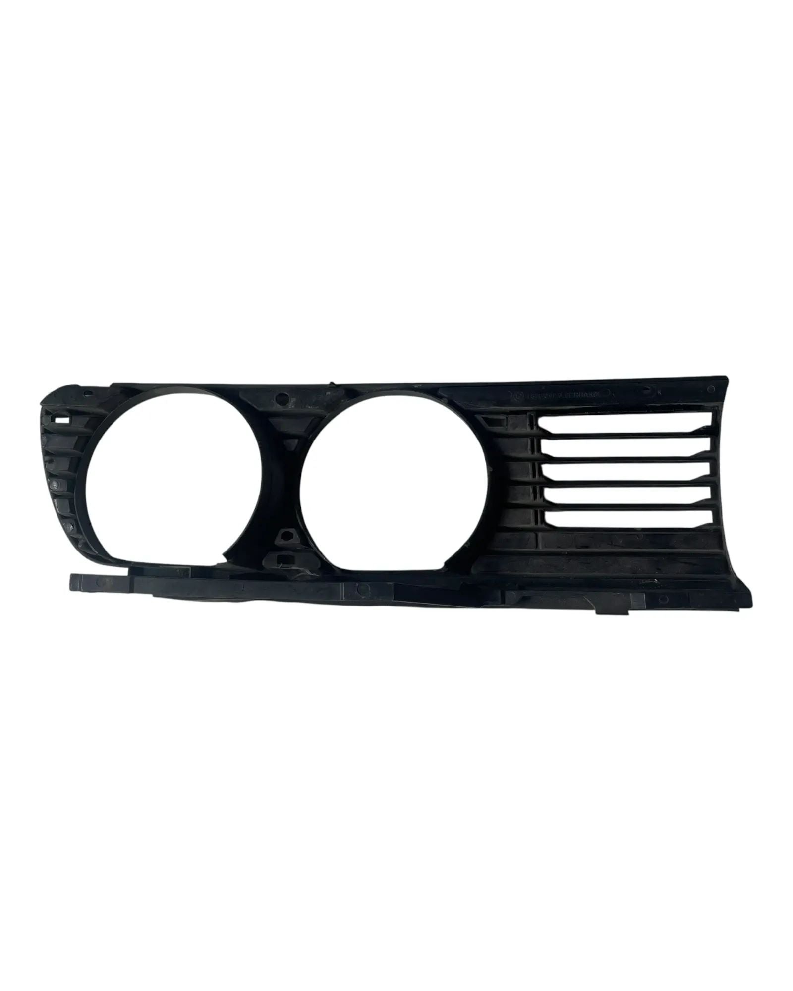 BMW E30 Scheinwerfergrill Lampengrill Grill Rechts 18760920