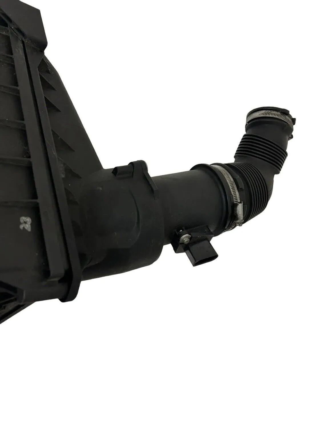 Audi A4 Avant Luftfiltergehäuse Luftfilterkasten 059133835G