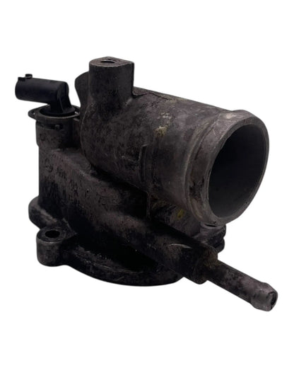 Mercedes-Benz Sprinter Thermostatgehäuse A6112031975