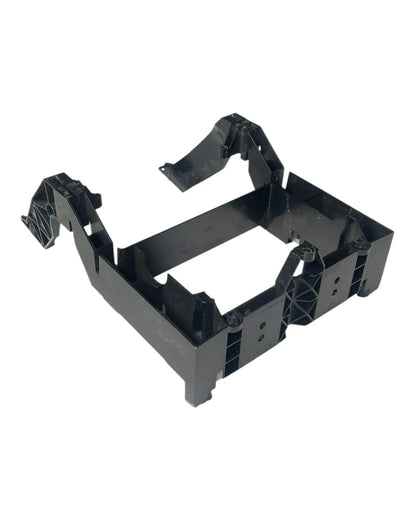 Mercedes-Benz E Klasse W211 Radioschacht Schacht Einbaurahmen A2116800134