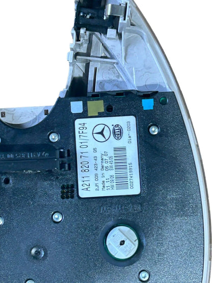 Mercedes-Benz W211 E-Klasse Dachleuchte Innenleuchte A2118207101