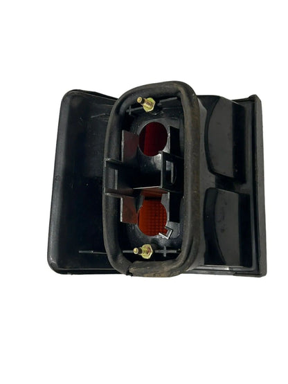Renault 21 Nevada Heckleuchte Rückleuchte Rücklicht Rechts 7700792875