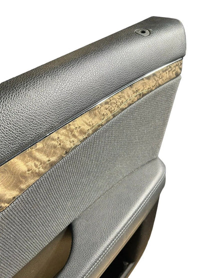 Mercedes-Benz W211 E-Klasse Türverkleidung Türpappe vorne rechts A2117205262