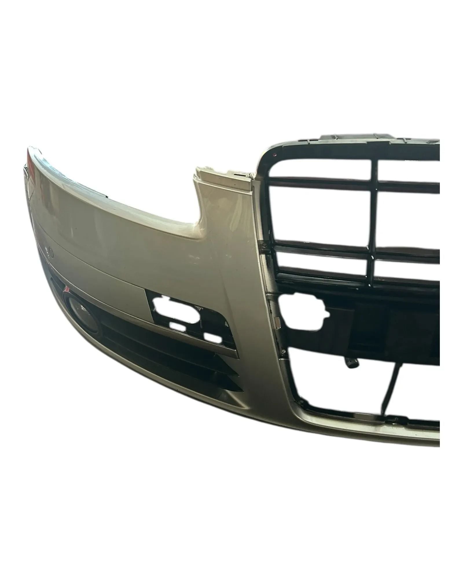 Audi A6 Avant (4F5, C6) Stoßstange vorne LY7W Lichtsilber Metallic + PDC